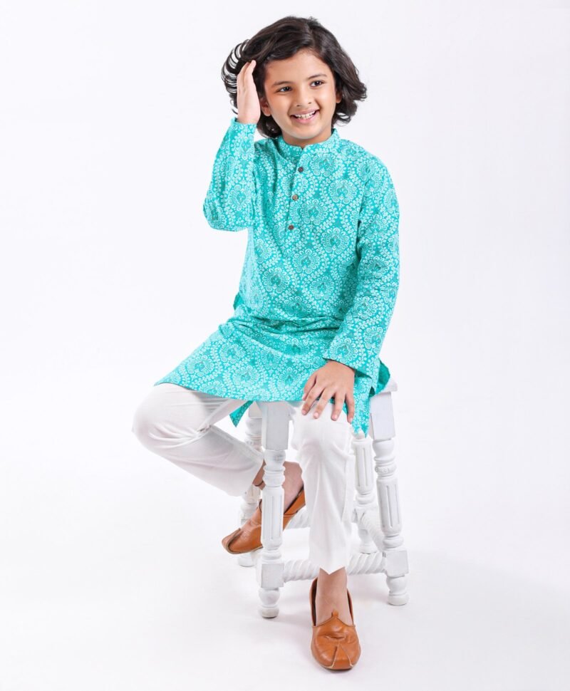 Full Sleeves Printed Kurta & Pyjama Set