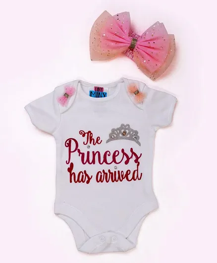 Princess Has Arrived Short Sleeves Onesie With Skirt & Headband - White & Pink - Image 3